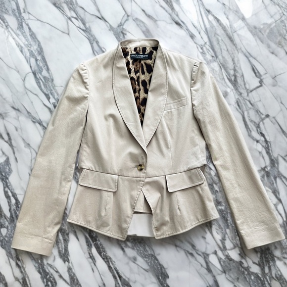 💸SOLD💸 Dolce & Gabbana Vintage Blazer | Tan Cotton | Leopard Lining | Size 44 M - Picture 1 of 7